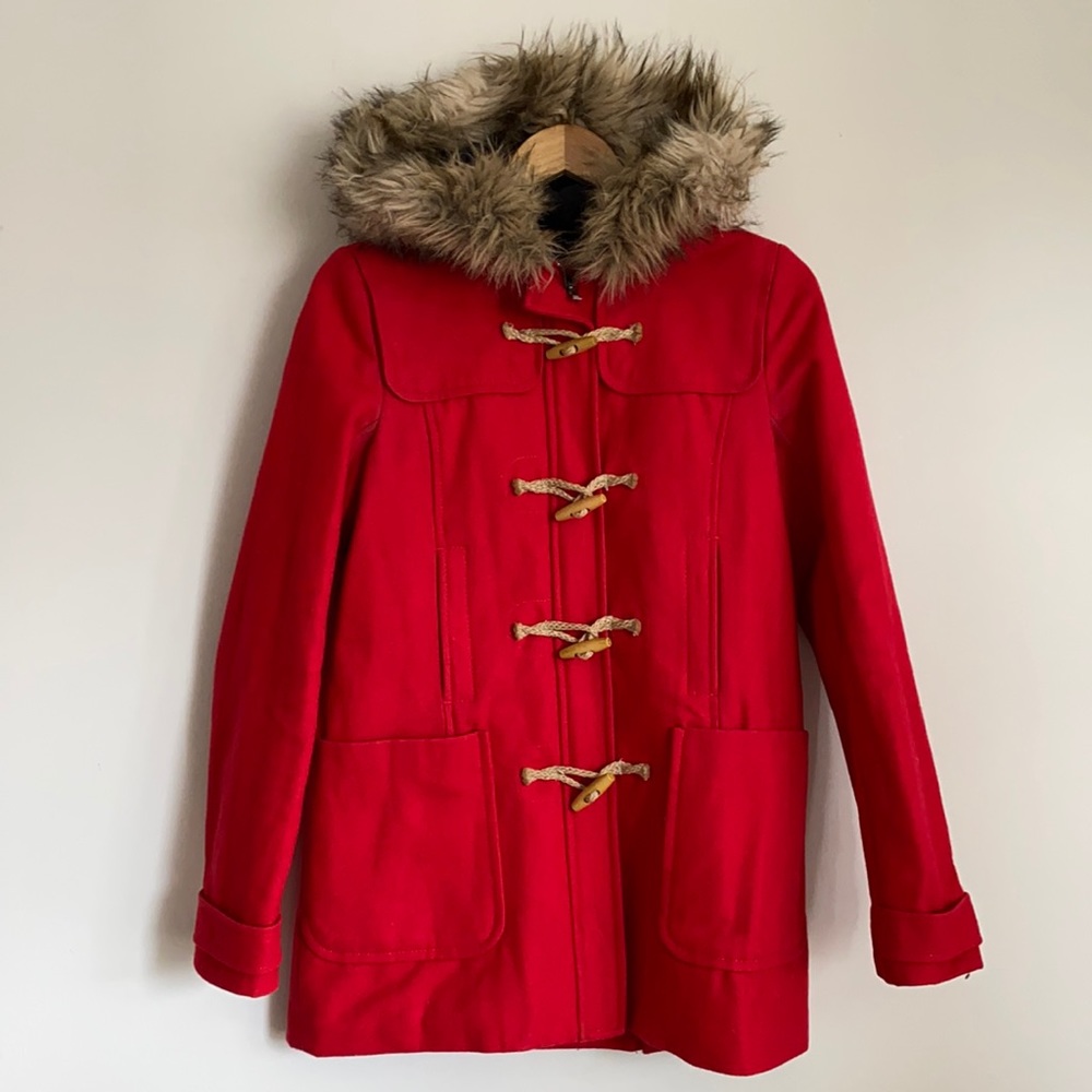 🌿 AE Red Duffel Coat